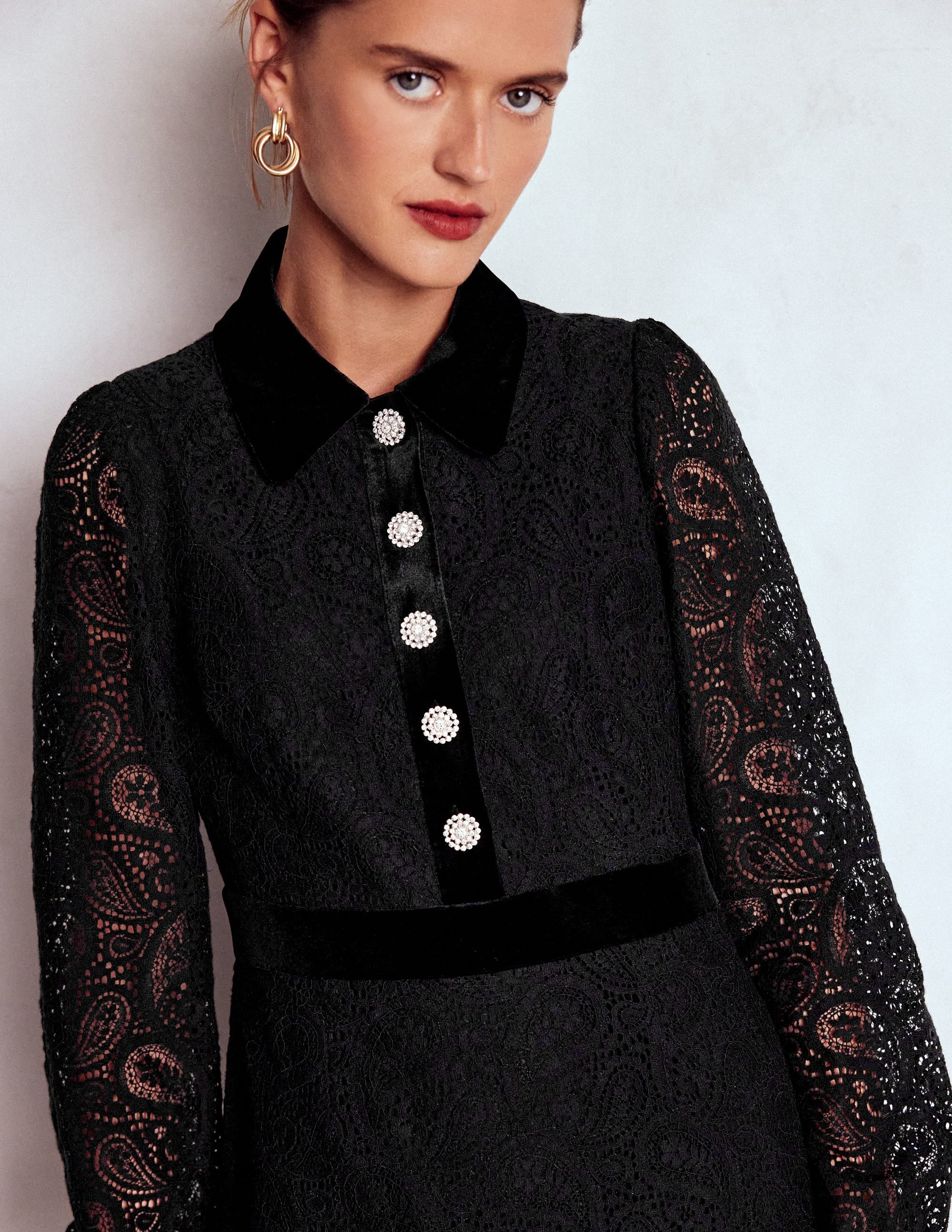 Collar Button Lace Dress-Black