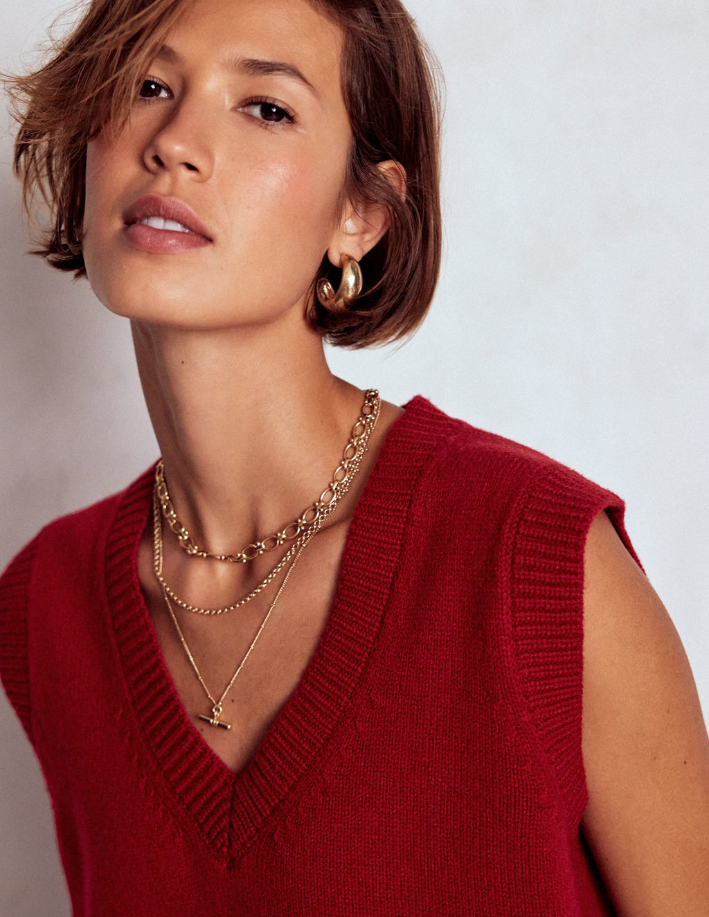 Marion Merino V-Neck Vest-Crimson Red