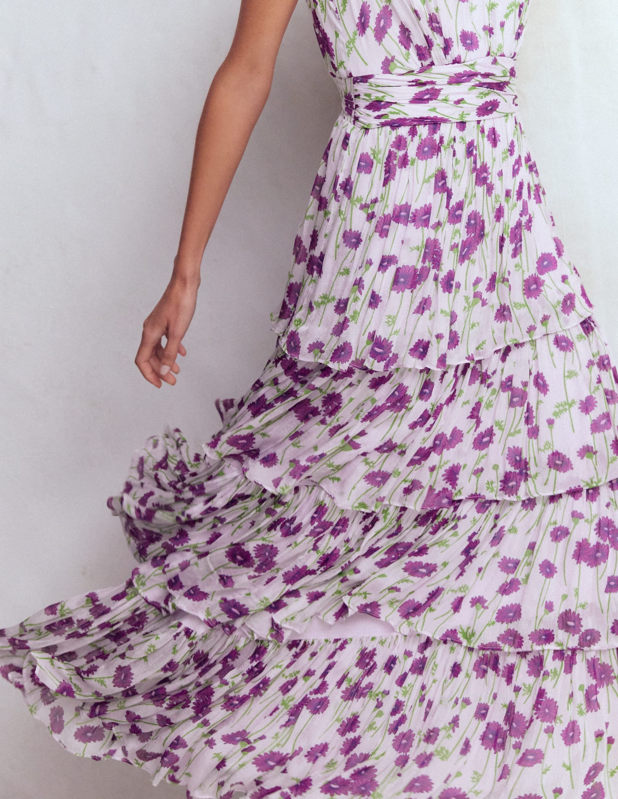Tiered Sleeveless Dress-Purple Daisy Stems