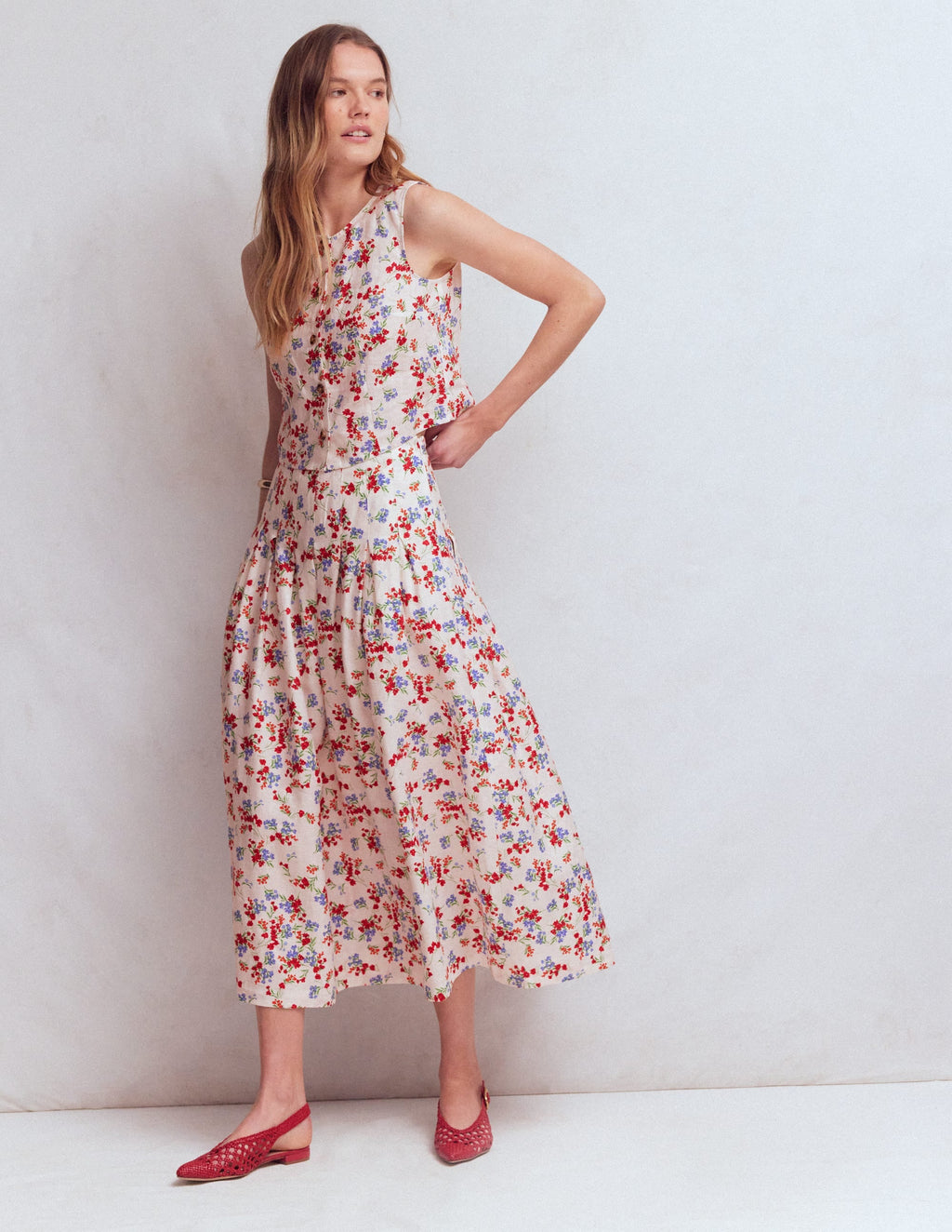 Andrea Linen Shell Top-Ivory, Bloom Scatter