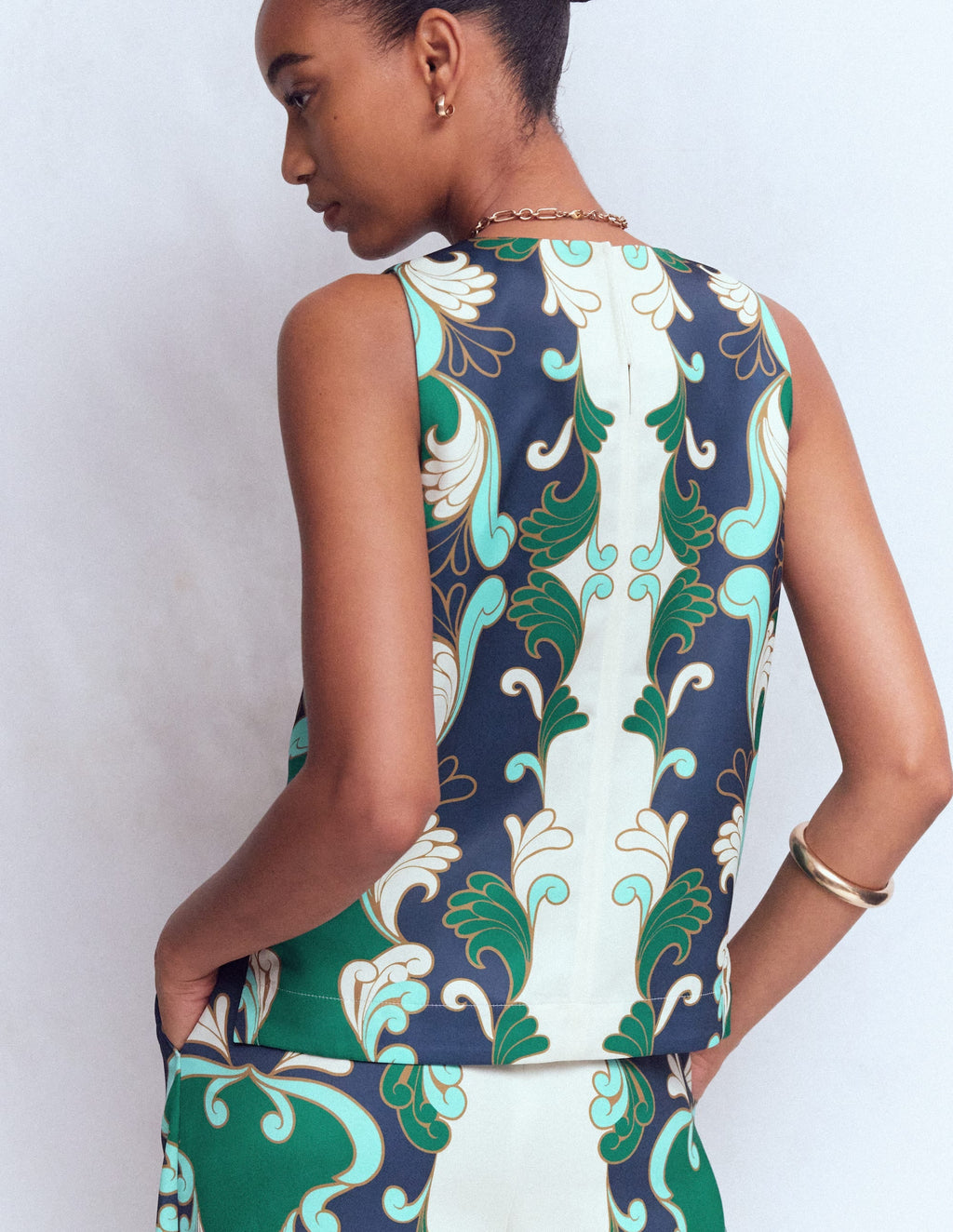 Relaxed Sleeveless Shell Top-Ivory, Foliage Whirl