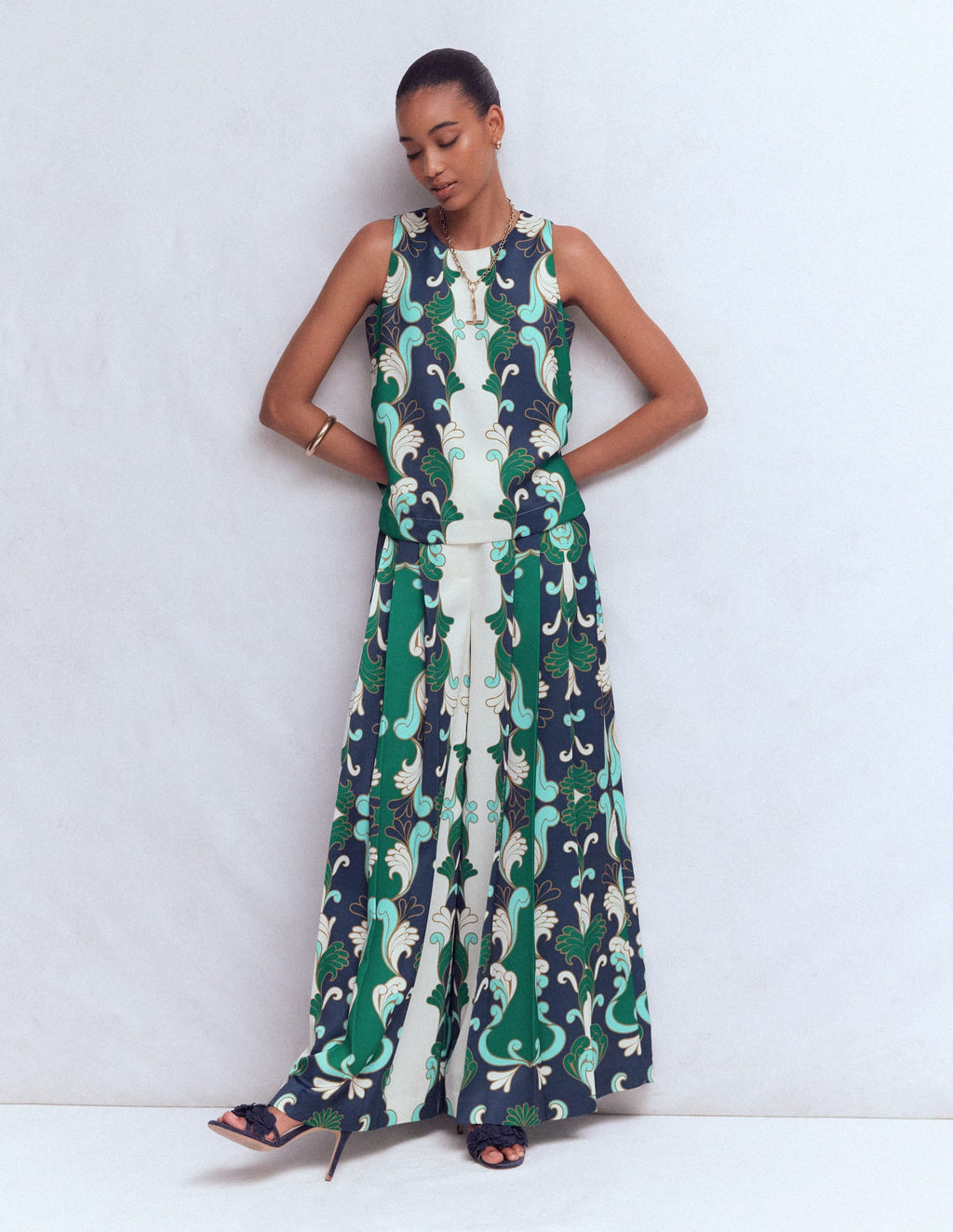 Relaxed Sleeveless Shell Top-Ivory, Foliage Whirl