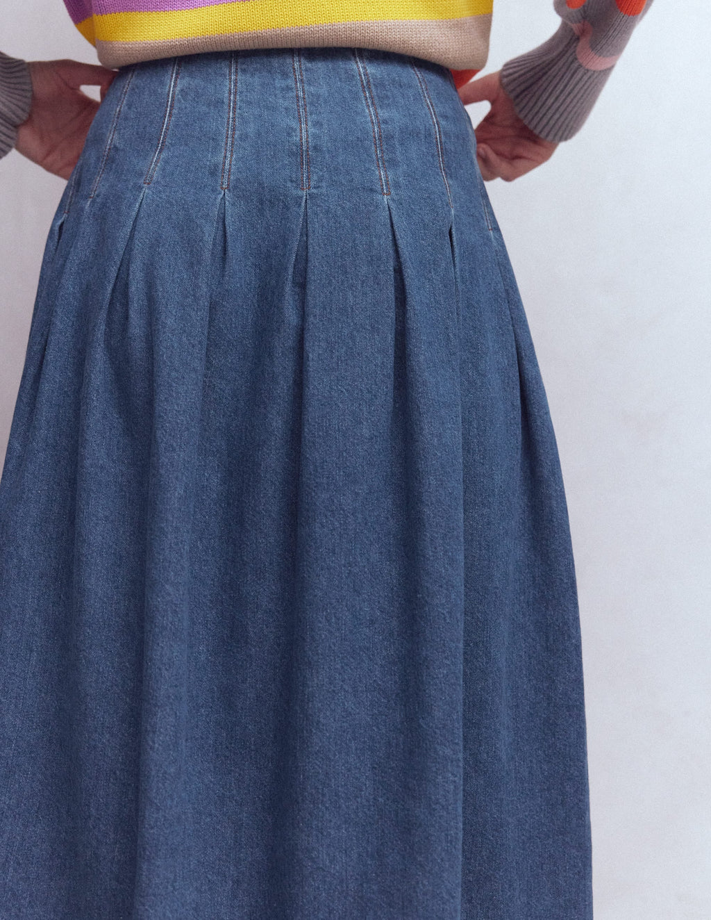 Valentina Denim Skirt-Mid Vintage