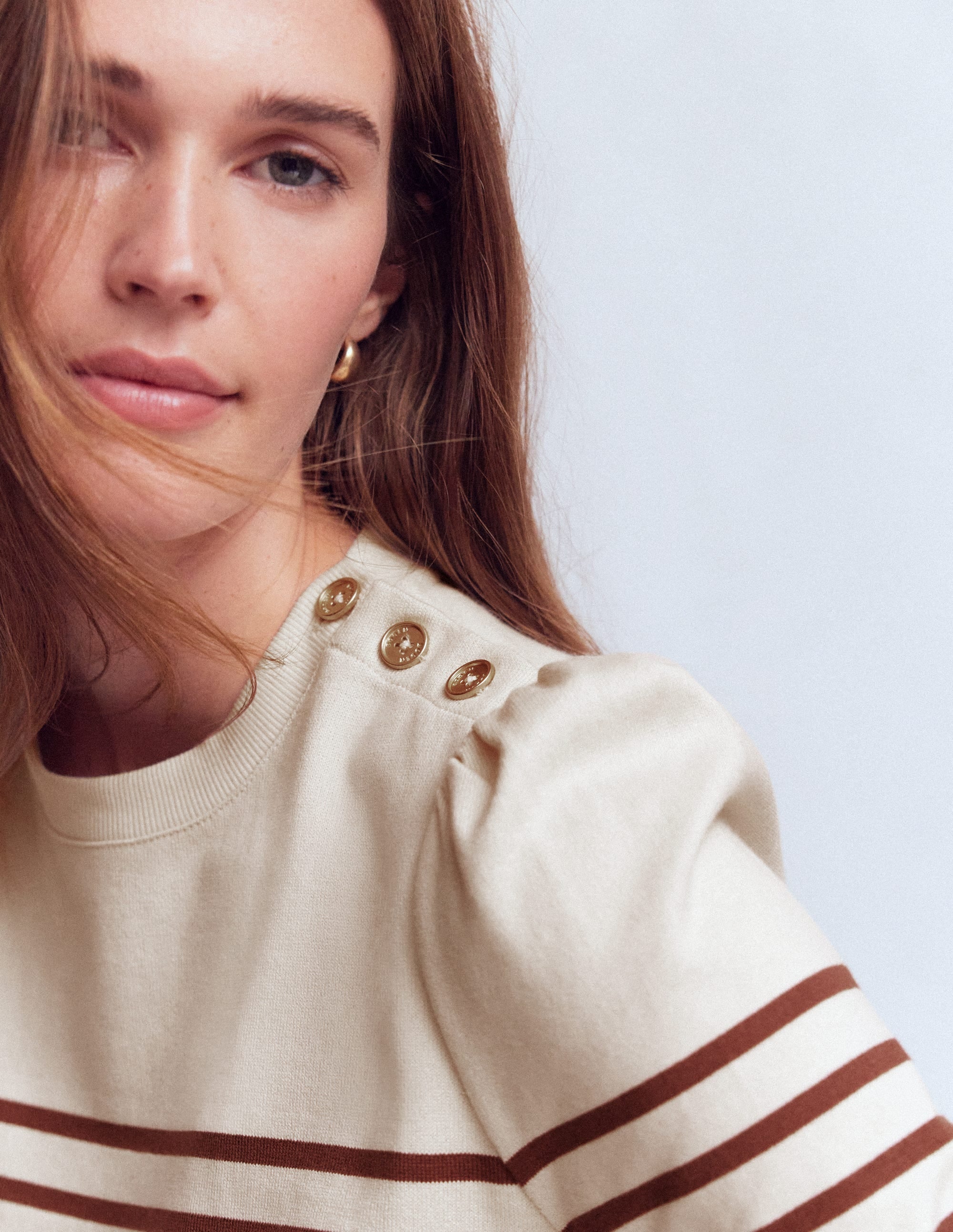 Button Shoulder Mariner-Ivory & Hot Chocolate Stripe