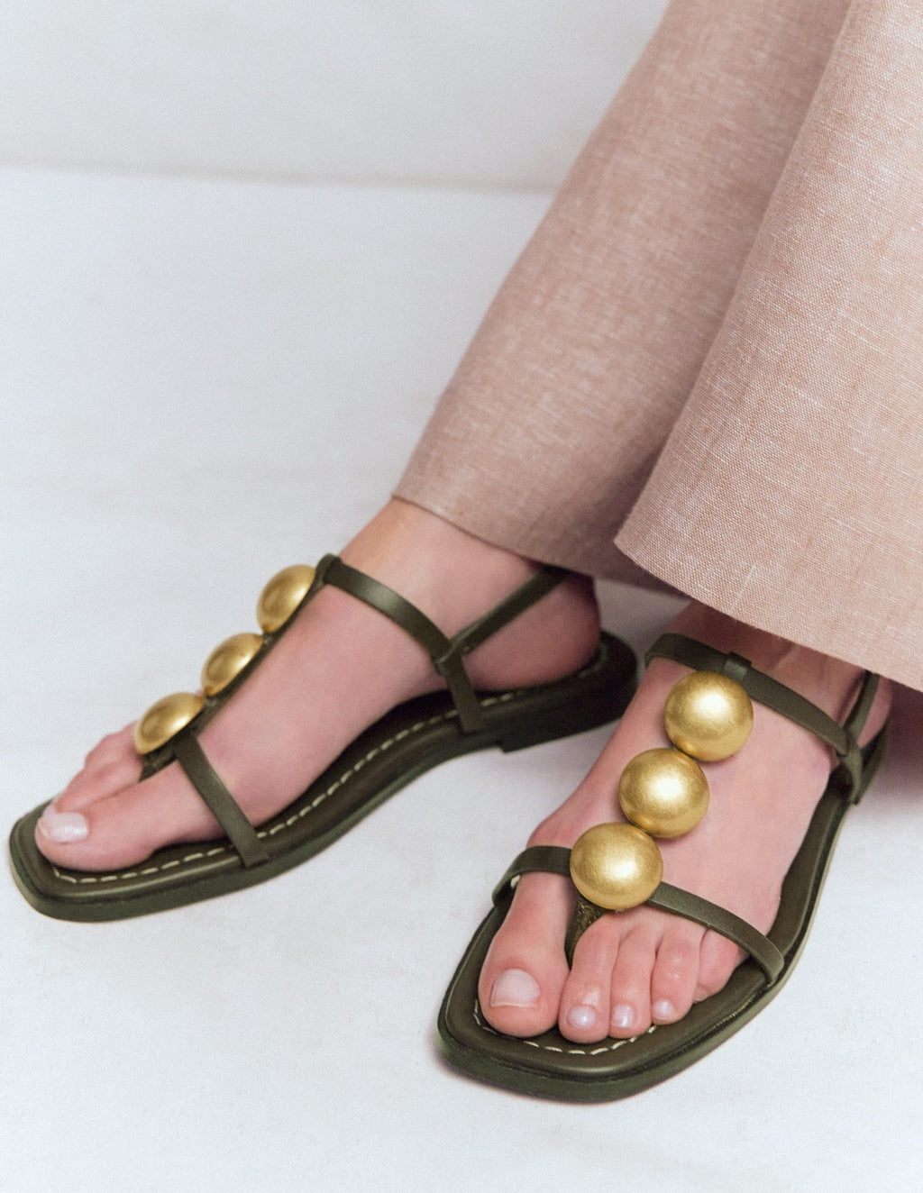 Disc Flat Sandals-Deep Olive