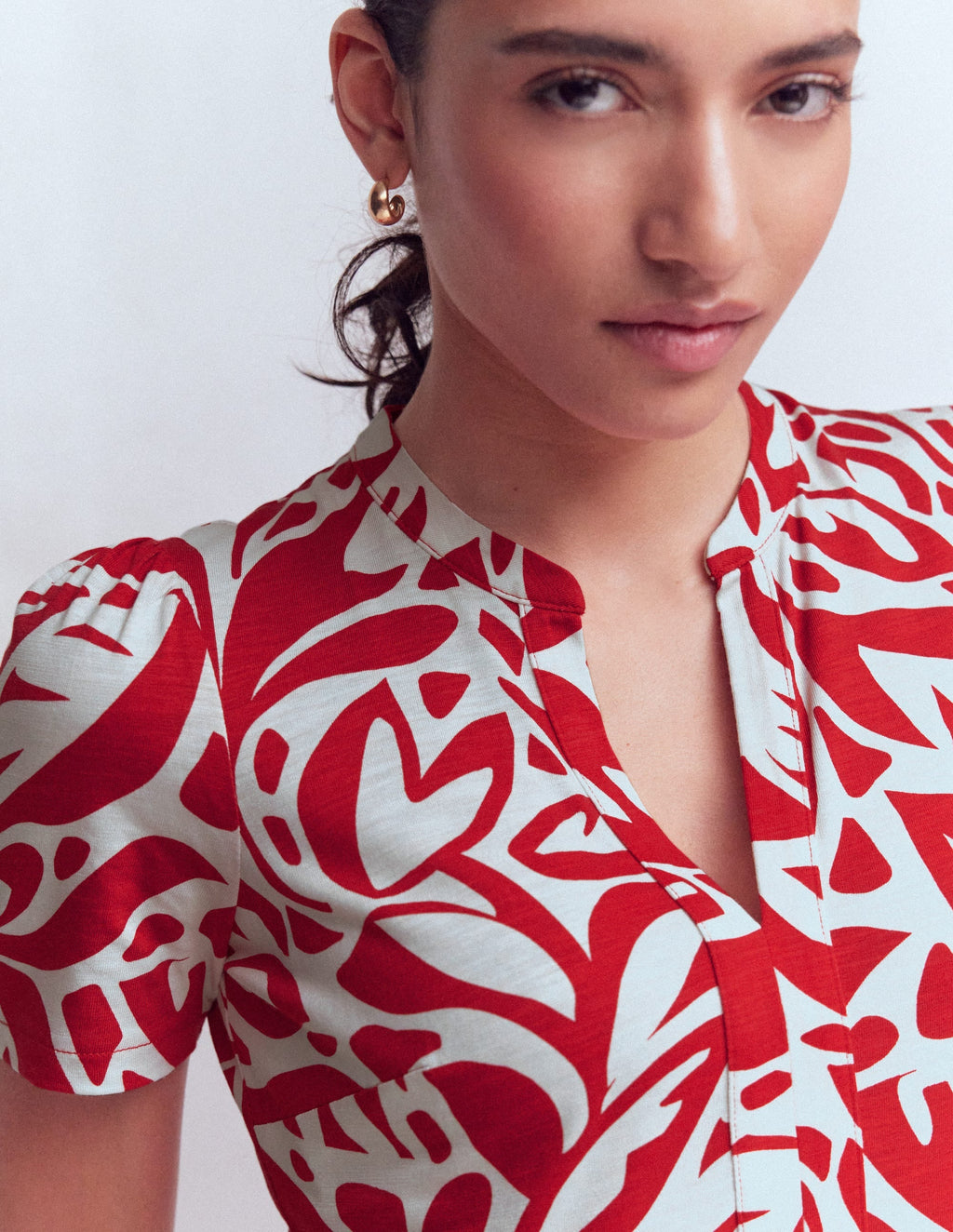Naomi Short Sleeve Dress-Merida Red, Leafy Cascade Mono