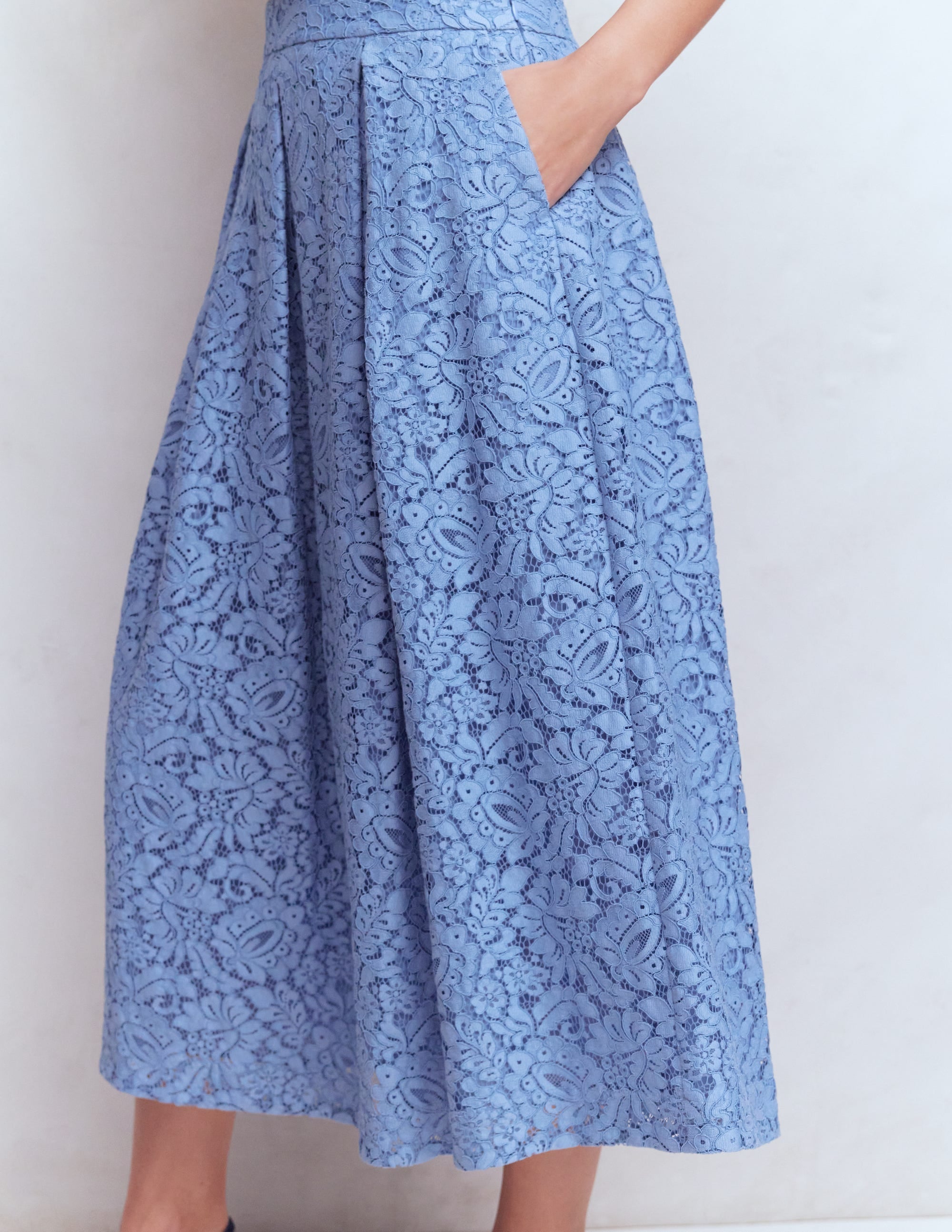 Verity Lace Skirt-Cornflower Blue