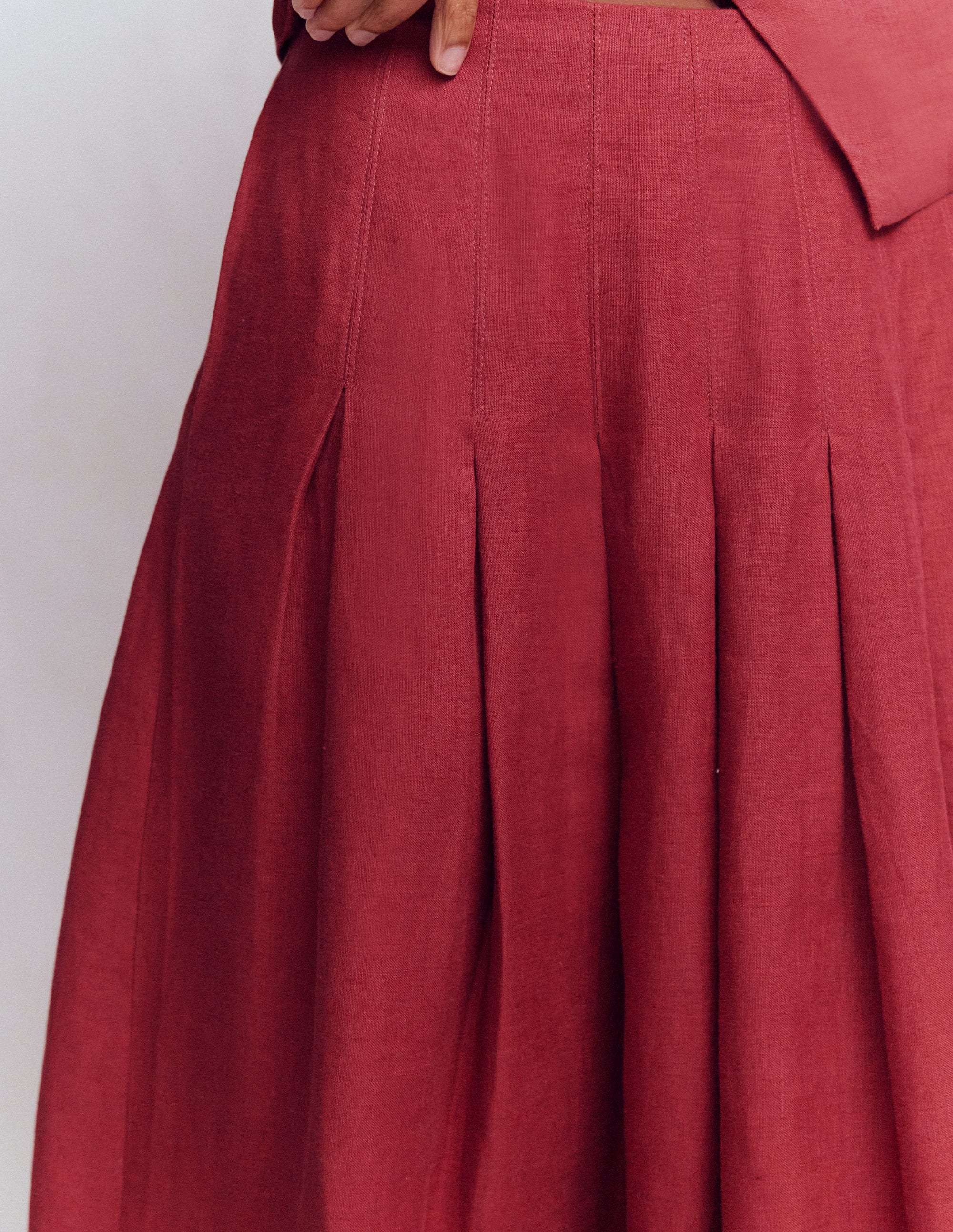 Valentina Linen Skirt-Rich Chestnut