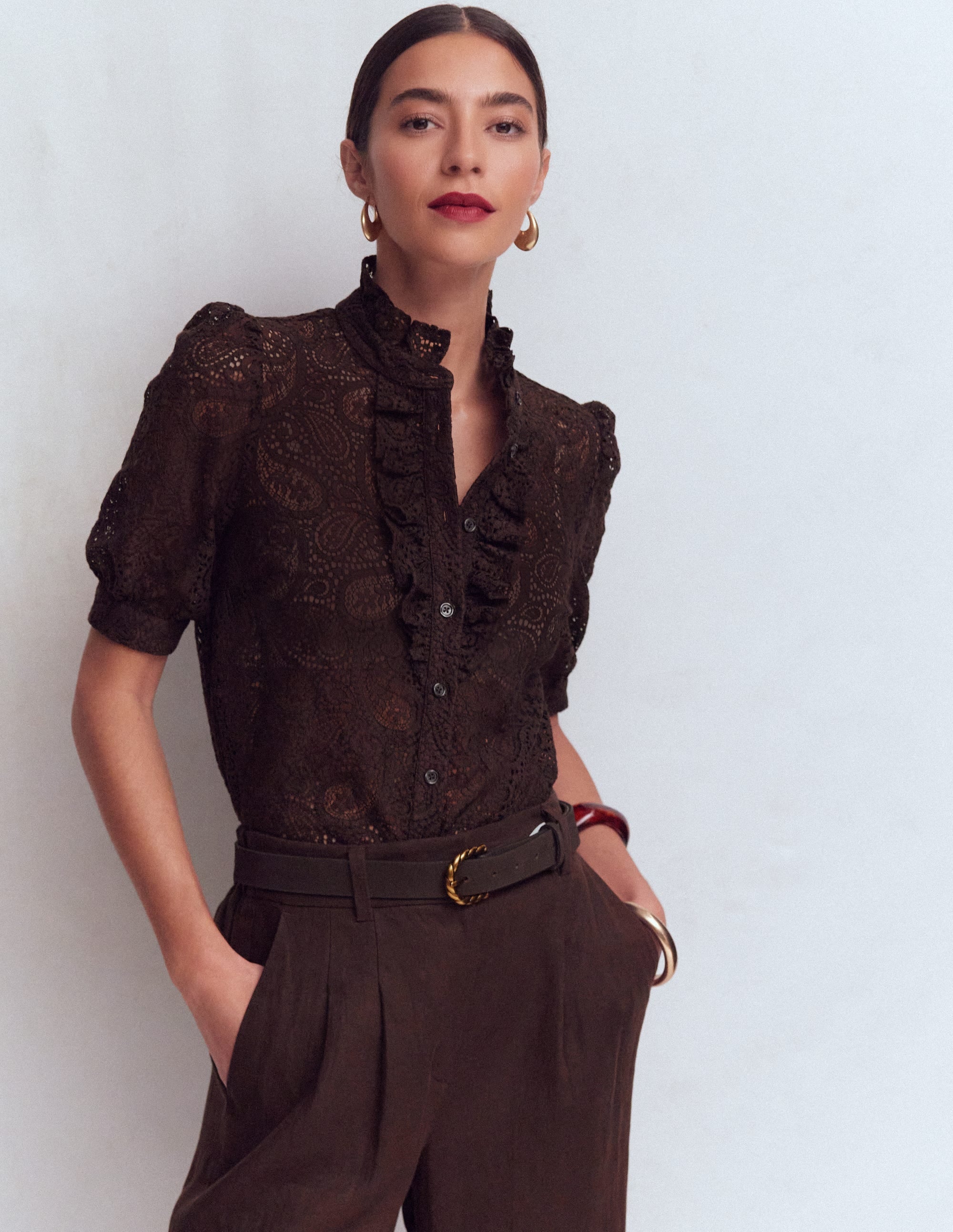 Sasha Short Sleeve Lace Top-Bitter Chocolate