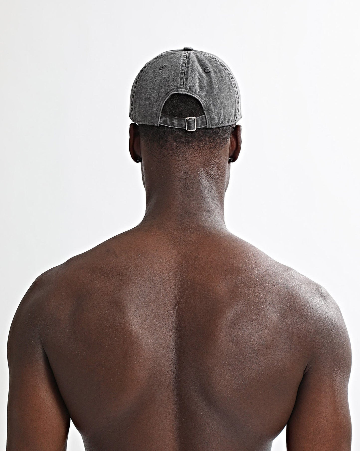Bobbi Cap Black