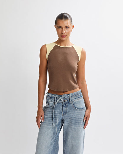 Charlie Tee Mocha