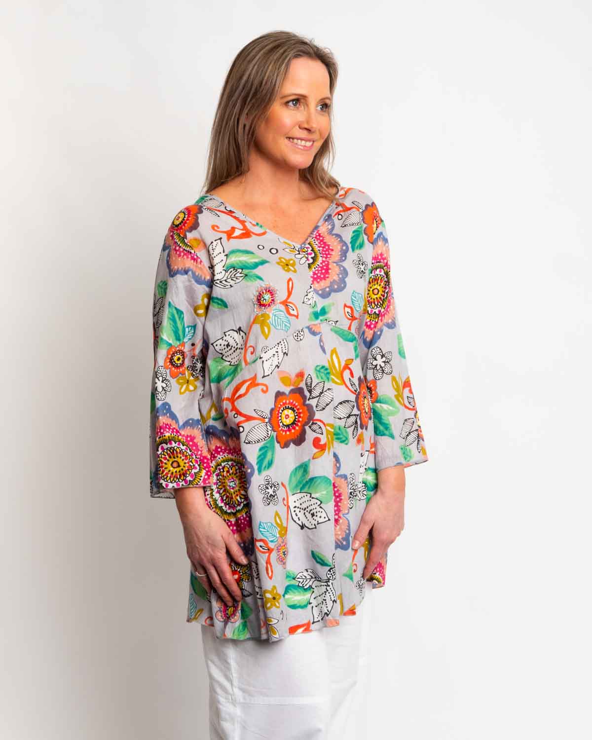 Daintree Top in Grey Pink Garden