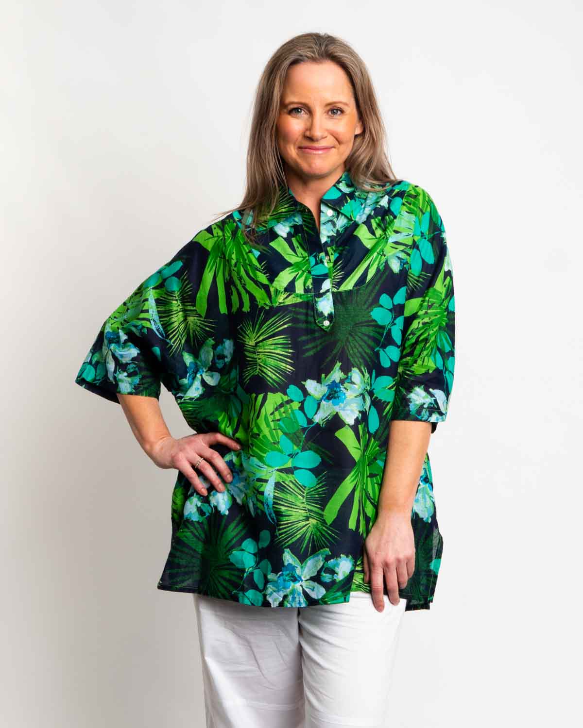 Trinity Beach Top in Lime Green Garden