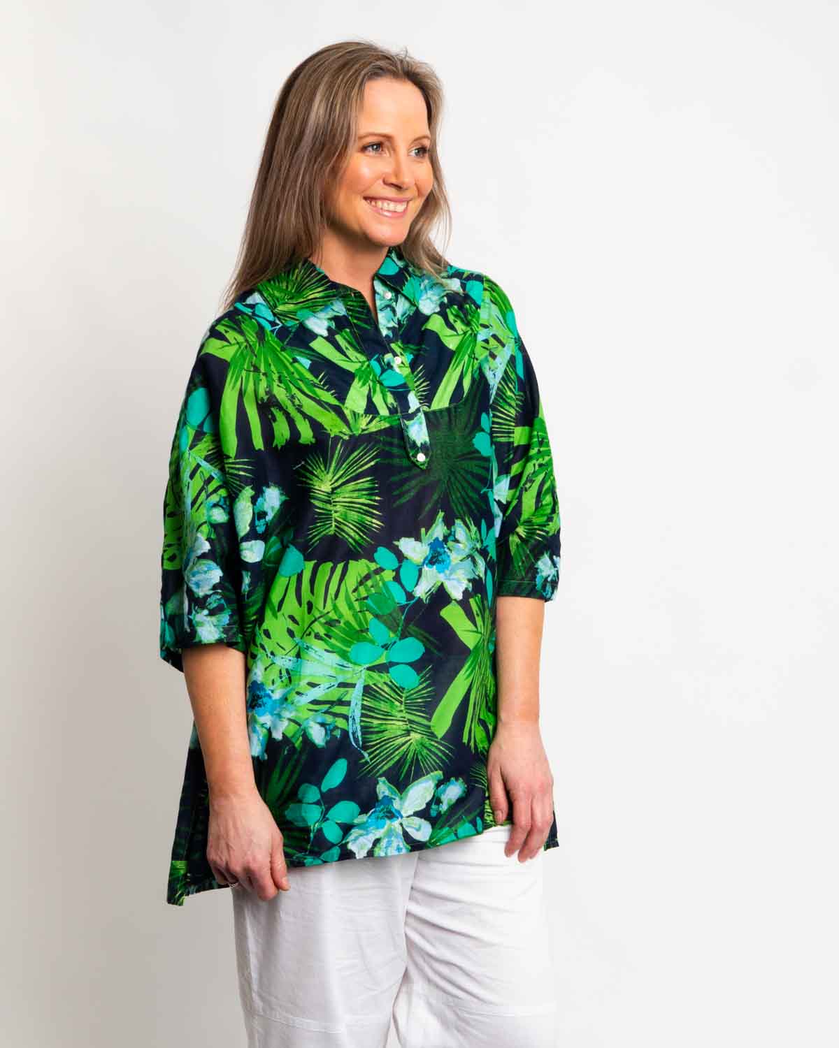 Trinity Beach Top in Lime Green Garden